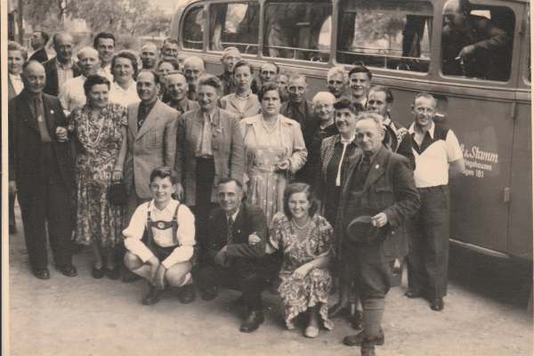 Historische Bilder des KAV