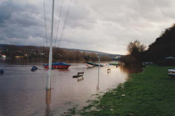 Historische Bilder des KAV