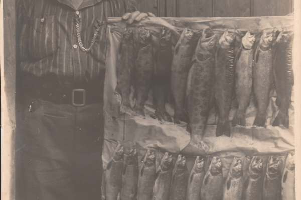 Historische Bilder des KAV